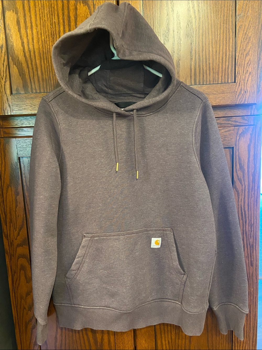 Carhartt Women’s Hooded Sweatshirt in Light Mauve.  Soft & cozy. Size Small
